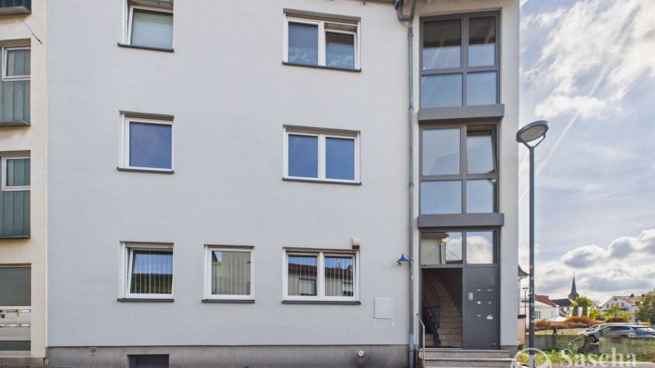 Bezugsfrei - Helle 2ZKB Eigentumswohnung im 1. OG in zentraler Lage von St. Wendel