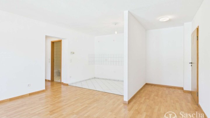 Bezugsfrei - Helle 2ZKB Eigentumswohnung im 1. OG in zentraler Lage von St. Wendel
