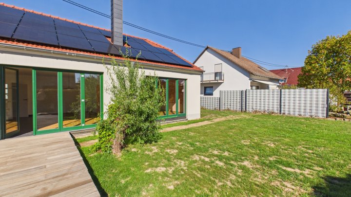 Einfamilienhaus mit Grundstück in bester Lage von Lisdorf