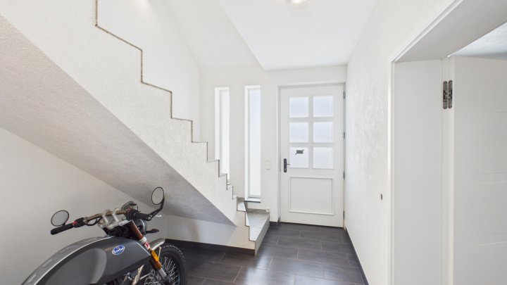 Einfamilienhaus mit Grundstück in bester Lage von Lisdorf
