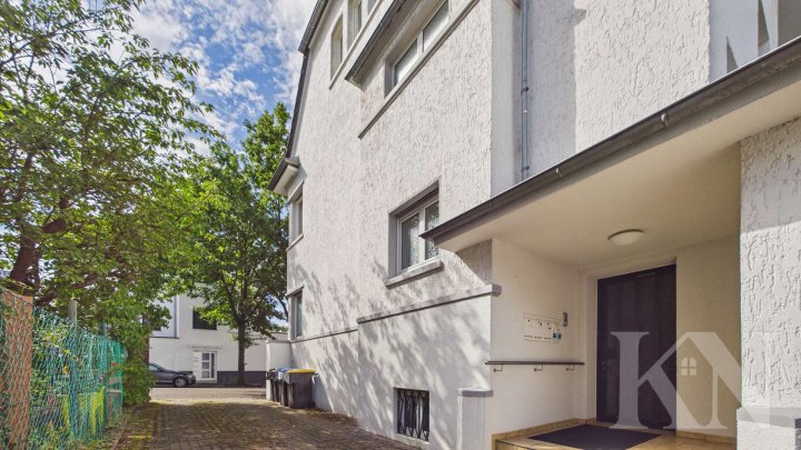 Charmantes Mehrfamilienhaus mit 4 Wohneinheiten in gefragter Lage von Saarbrücken