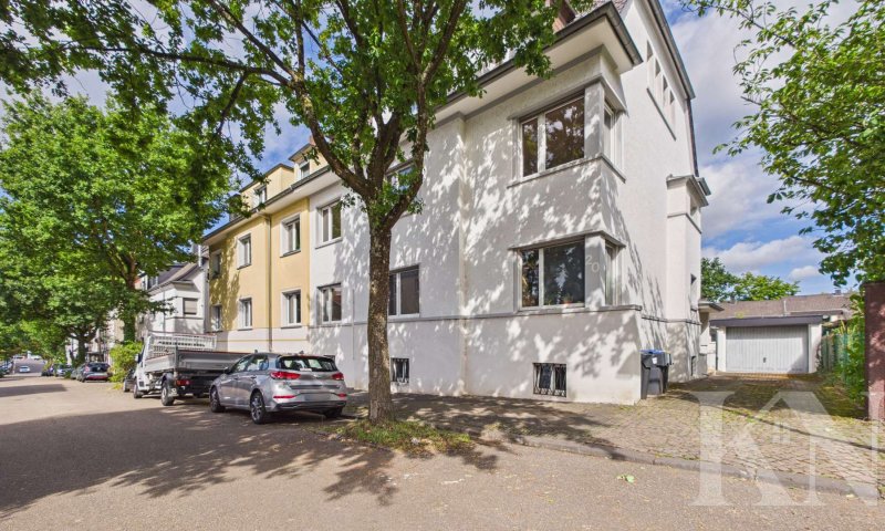 Charmantes Mehrfamilienhaus mit 4 Wohneinheiten in gefragter Lage von Saarbrücken