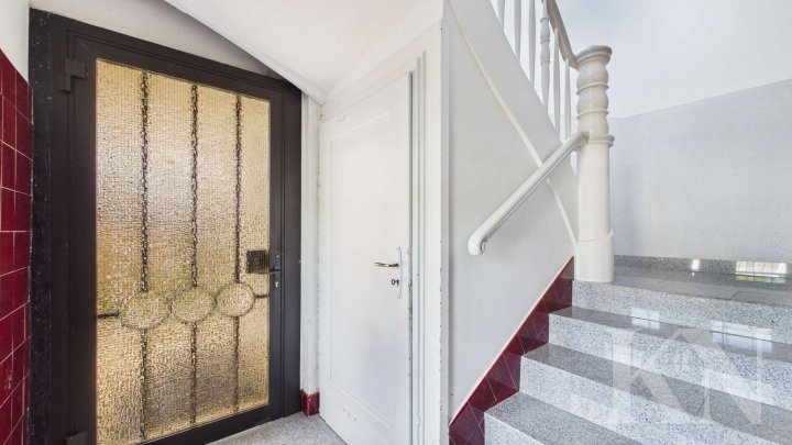 Charmantes Mehrfamilienhaus mit 4 Wohneinheiten in gefragter Lage von Saarbrücken