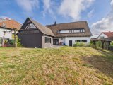Rückansicht und Garten