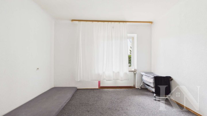 Wohnen, vermieten oder Mehrgenerationenwohnen – Dreifamilienhaus in Saarbrücken