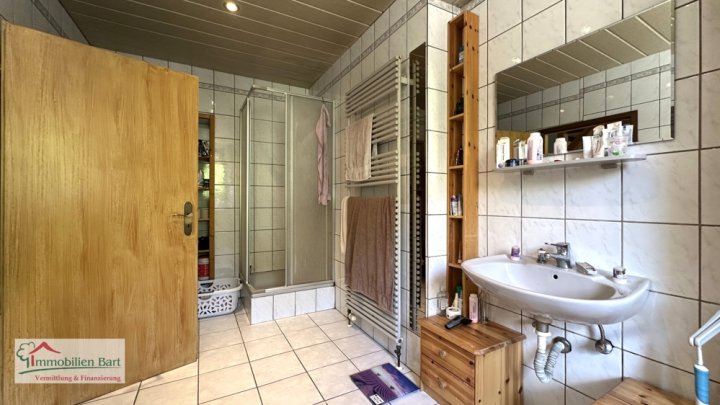 NEUER PREIS!!! GRENZNÄHE LUXEMBURG: WOHNHAUS MIT GARTEN UND GARAGE IN FREUDENBURG