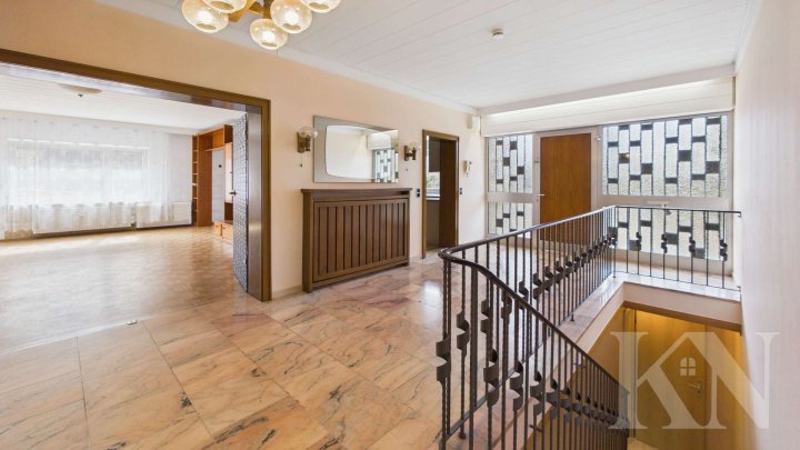 Großzügiges Einfamilienhaus mit Einliegerwohnung, 1.018 m² Grundstück und Weitblick in Riegelsberg!
