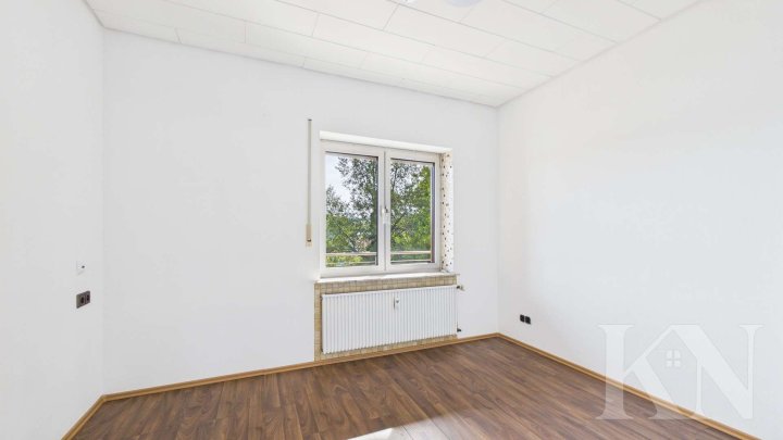 Großzügiges Einfamilienhaus mit Einliegerwohnung, 1.018 m² Grundstück und Weitblick in Riegelsberg!