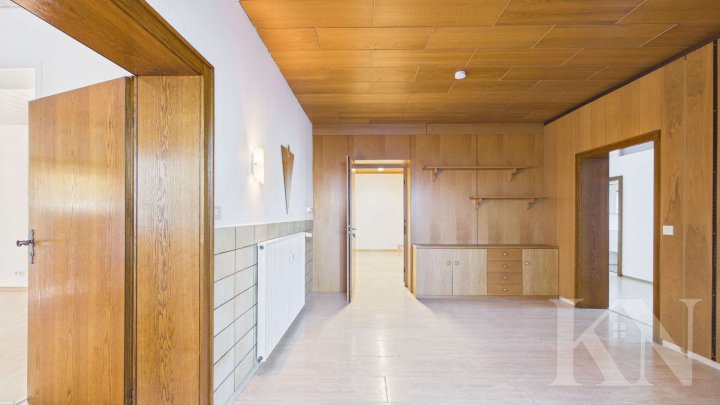 Großzügiges Einfamilienhaus mit Einliegerwohnung, 1.018 m² Grundstück und Weitblick in Riegelsberg!