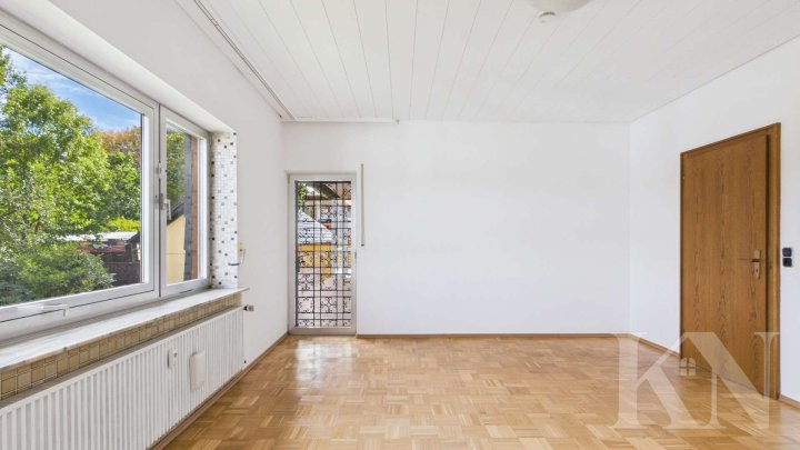 Großzügiges Einfamilienhaus mit Einliegerwohnung, 1.018 m² Grundstück und Weitblick in Riegelsberg!