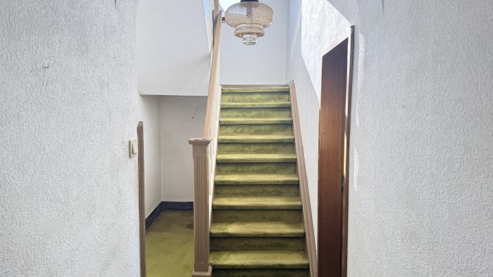 Freistehendes Einfamilienhaus mit großem Garten und viel Gestaltungspotenzial in Nalbach-Bilsdorf