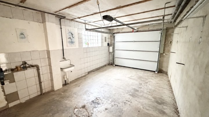 Einfamilienhaus mit Einliegerwohnung in ruhiger, naturnaher Höhenlage