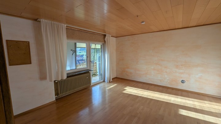 Direkt bezugsbereite Doppelhaushälfte in ruhiger Lage mit Garten und Terrasse