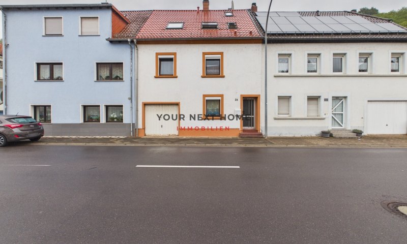 Charmantes Reihenmittelhaus mit Garage, Terrasse und Balkon in Blieskastel-Lautzkirchen