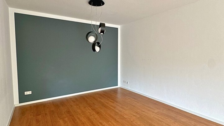 Renovierte 2-ZKB mit EBK, Balkon + Tiefgarage, Spitzenlage am Rotenbühl