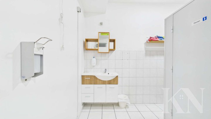 Gewerbefläche mit ca. 228 m² – Flexible Nutzungsmöglichkeiten in Püttlingen
