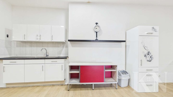 Gewerbefläche mit ca. 228 m² – Flexible Nutzungsmöglichkeiten in Püttlingen