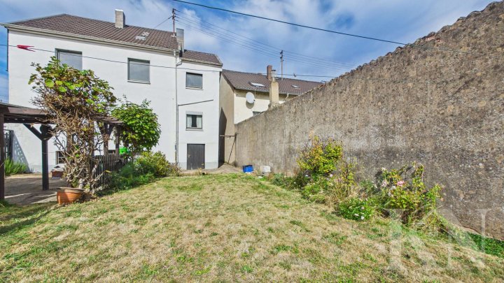 Ein Haus, viele Möglichkeiten! Großzügiges Einfamilienhaus in Hülzweiler