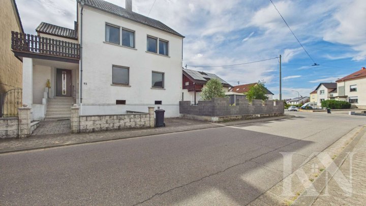 Ein Haus, viele Möglichkeiten! Großzügiges Einfamilienhaus in Hülzweiler