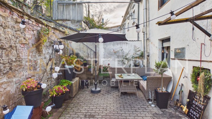 Reihenmittelhaus mit viel Platz, Garten und Ausbaupotenzial