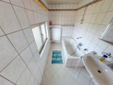 Badezimmer Erdgeschoss