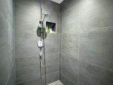 Dusch Bad Zimmer 2