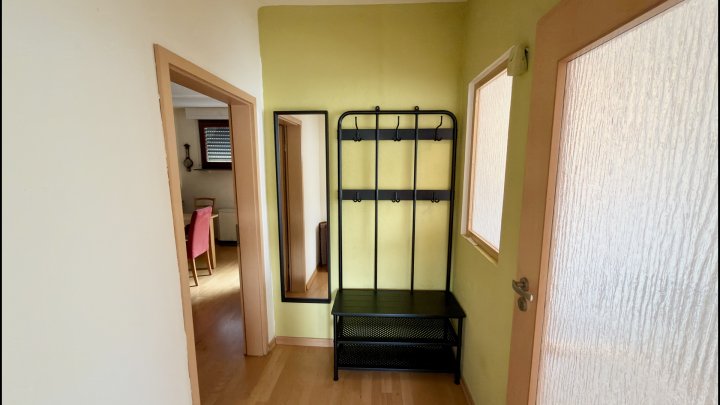 Viel Platz für Ihre Wohnideen – großzügiges Zweifamilienhaus auf 1.487 m² Grundstück