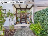 Eingang zum Haupthaus