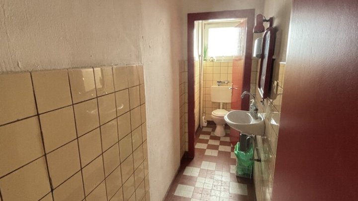 Büro-/Laden-  oder Praxisfläche in guter Lage von Güdingen