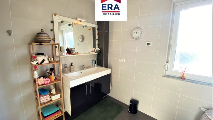 MODERNES EINFAMILIENHAUS IN OETING/FR, NÄHE SAARBRÜCKEN