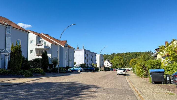 BESTE LAGE - Attraktive 2-ZKB-Erdgeschosswohnung mit Terrasse und Stellplatz in Sankt Ingbert