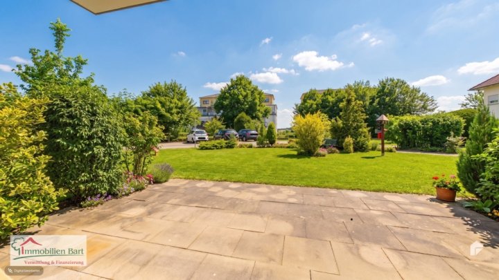 SENIORENGALERIE PERL: GEMÜTLICHE 2 ZIMMER-WOHNUNG MIT TERRASSE UND KELLER!