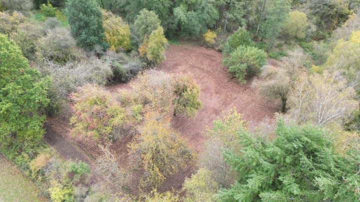 Dein Platz im Grünen – 1.985 m² Wochenendgrundstück in Schmelz