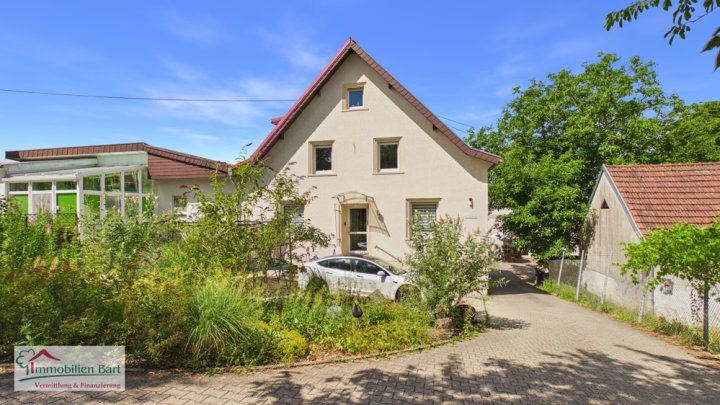 GRENZNÄHE LUXEMBURG: TEILSANIERTES HAUS IN RUHIGER LAGE VON ORSCHOLZ!