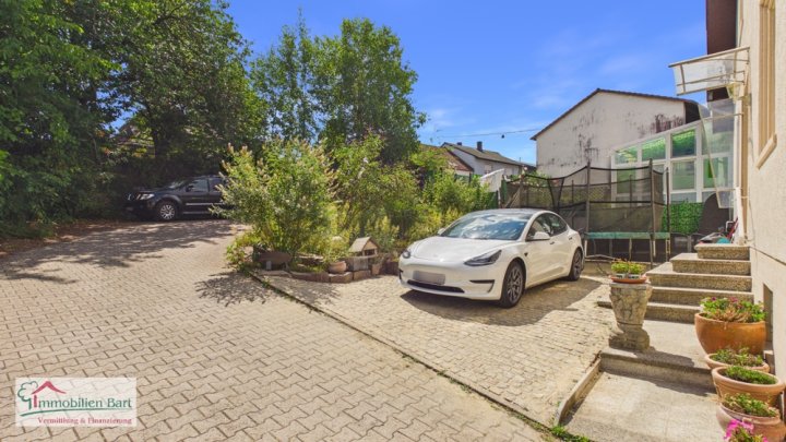 GRENZNÄHE LUXEMBURG: TEILSANIERTES HAUS IN RUHIGER LAGE VON ORSCHOLZ!