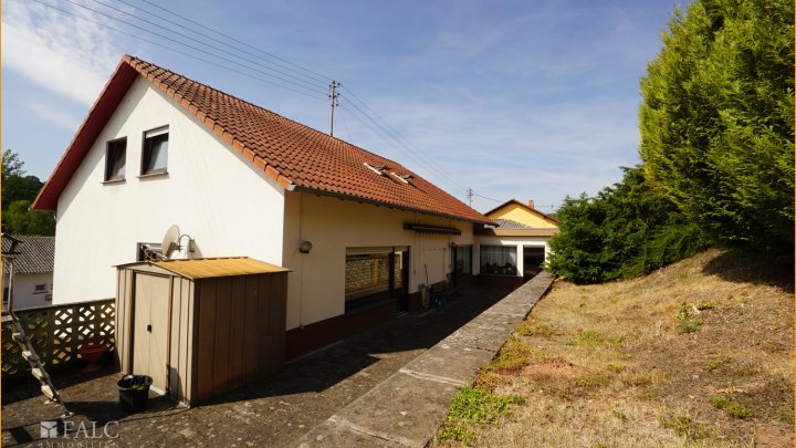 Wunderschönes Familienhaus zu verkaufen!