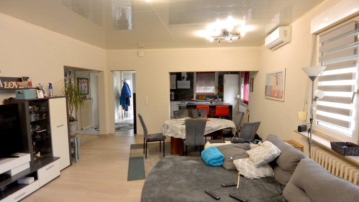 IN FRANKREICH: Walmdach-Bungalow mit Einliegerwohnung in kinderfreundlicher Straße