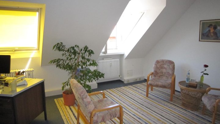 Helle und repräsentative Büroetage-Top-Zustand-St. Ingbert!