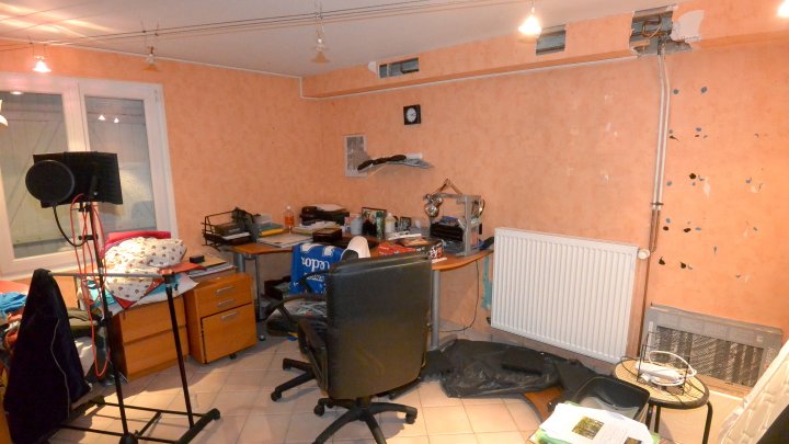 IN FRANKREICH: Bungalow mit Schwimmbad und Grillhaus in ruhigem Wohngebiet