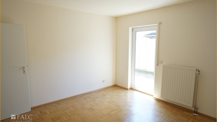 3 ZKB + 1 ZKB in 3- Familienhaus zu verkaufen!