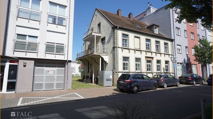 Stadthaus oder Neubau - Innenstadt von Homburg!