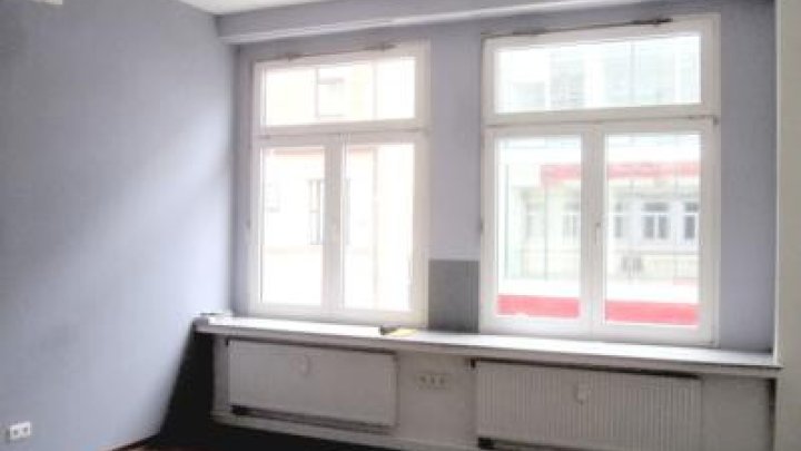 Gepflegte Bürofläche in absoluter Zentrumslage von Saarbrücken - ca. 200 m² - neu gestaltet