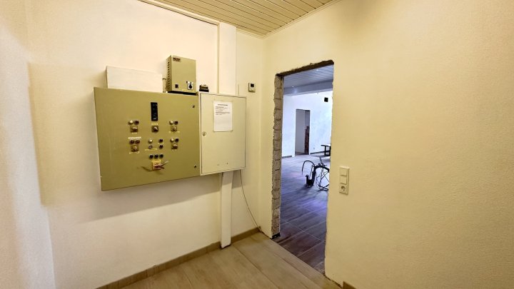Gewerbeeinheit im Herzen von Saarwellingen