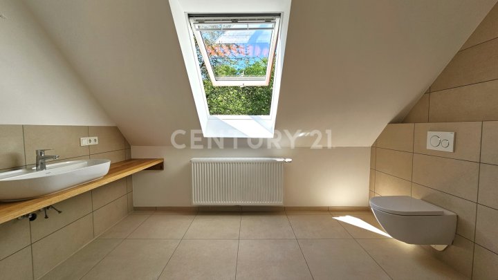 !!!!!! Achtung Reserviert !!!! Hochwertig modernisiertes 1-2FH,mit Garten & Garage in SB - Fechingen