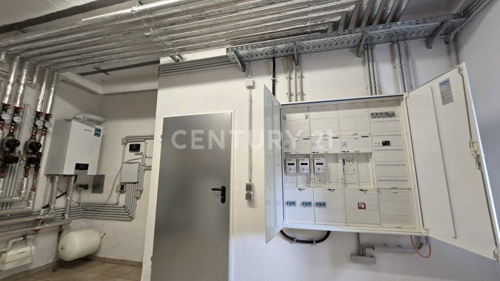 !!!!!! Achtung Reserviert !!!! Hochwertig modernisiertes 1-2FH,mit Garten & Garage in SB - Fechingen