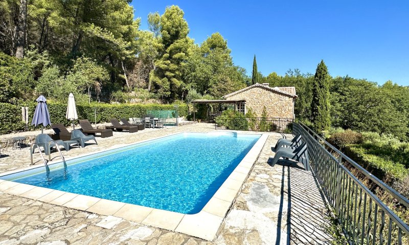 Idyllisches Feriendomizil mit atemberaubendem Ausblick in Draguignan