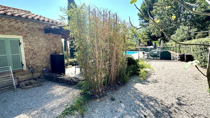 Idyllisches Feriendomizil mit atemberaubendem Ausblick in Draguignan