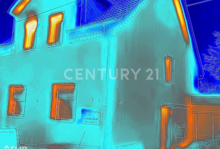 Turmstr. 3 top gedämmt blau: Wärme bleibt im Haus