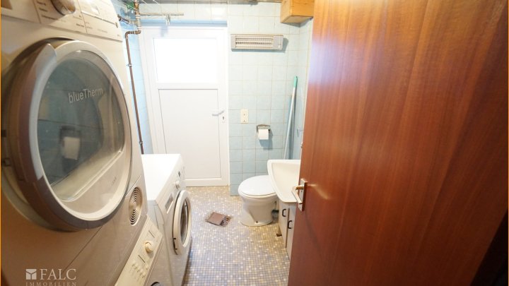 Zweifamilienhaus in Homburg- Schwarzenbach zu verkaufen!