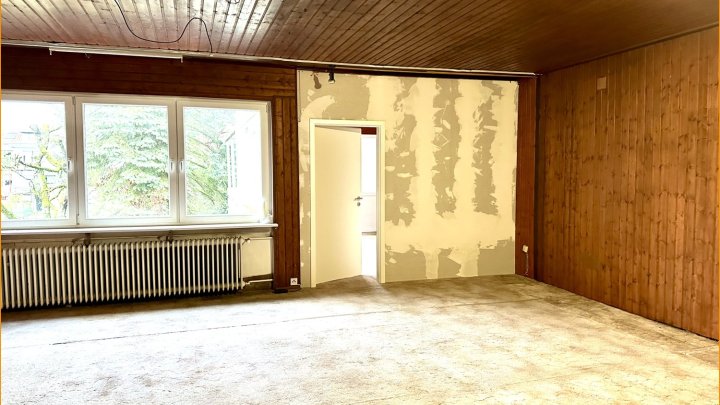 Gelegenheit: Architektenhaus in Pachten!